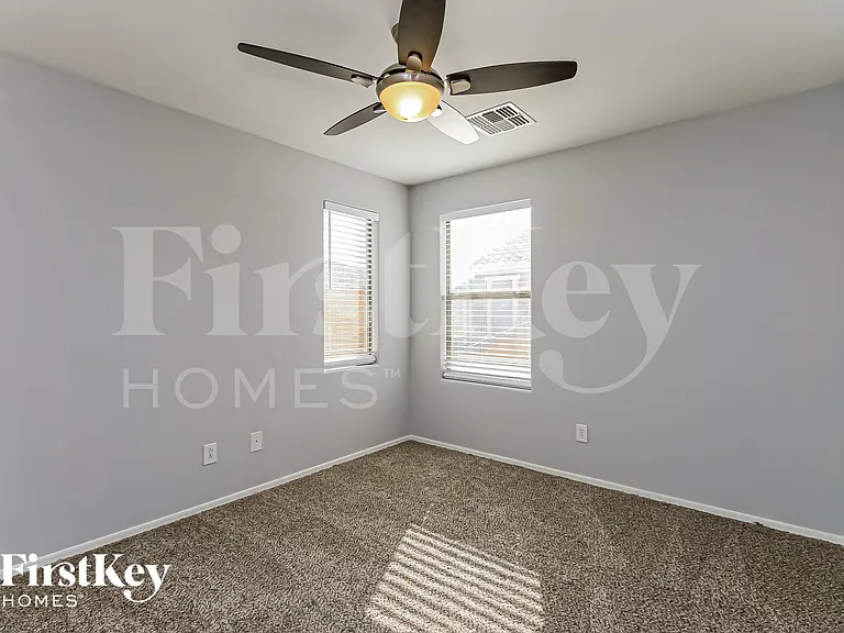 2764 E Megan St — Photo 10