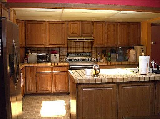 3rd image of 417 S Wallace Dr