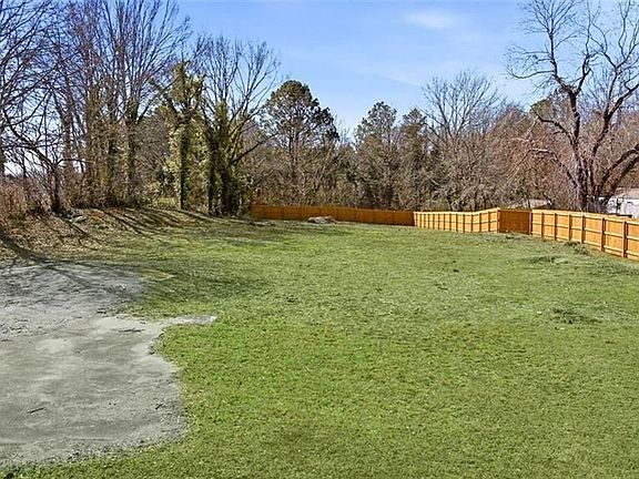 5th image of 5323 Thompson Bridge Rd