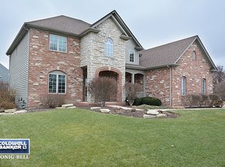 2803 Weaver Ln, Batavia, IL 60510