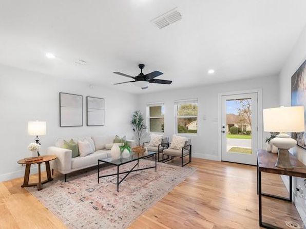1003 Porpoise St, Austin, TX 78734