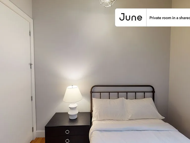 1226 Bedford Ave #B — Photo 3