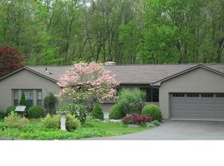 24 Fairmount Dr, Danbury, CT 06811