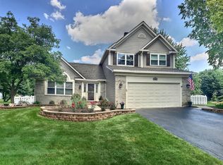 1343 Paddock Pl, Bartlett, IL 60103