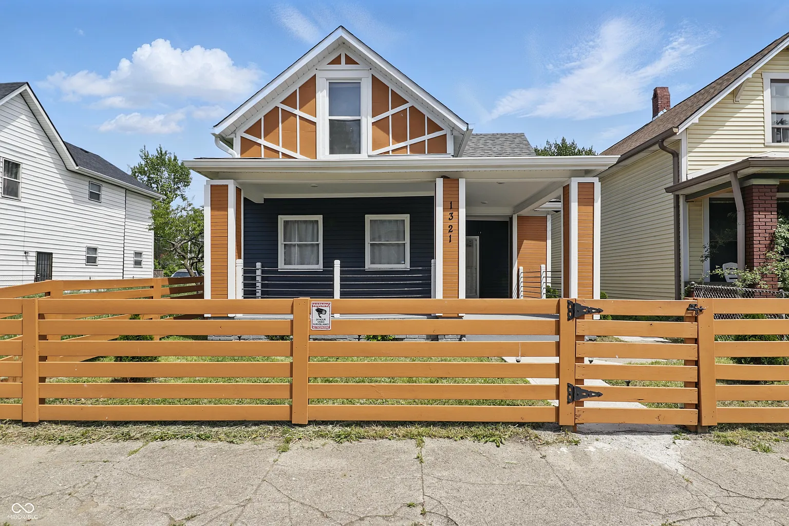 1321 Union St photo 1