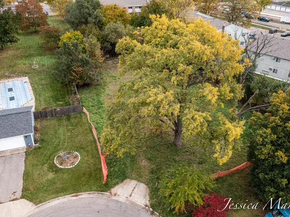 3040 W West Ave SW, Wyoming, MI 49519