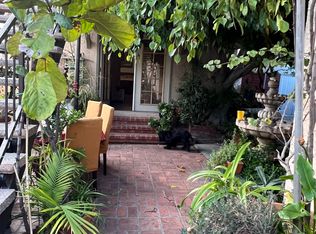 1126 Hi Point St, Los Angeles, CA 90035