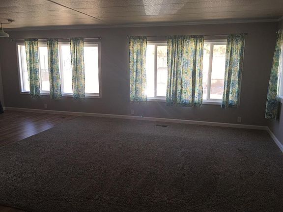 Livingroom/Dining room