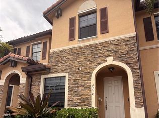 9330 W 33rd Ave, Hialeah, FL 33018
