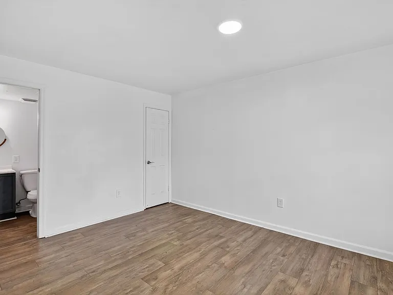 2925 Wythe Ct — Photo 17