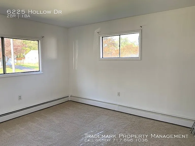 6225 Hollow Dr — Photo 11
