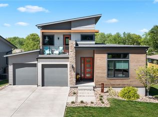 614 NE 100th St, Kansas City, MO 64155