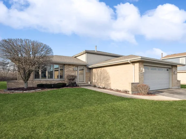 8542 Cherry Creek Ave, Tinley Park, IL 60487