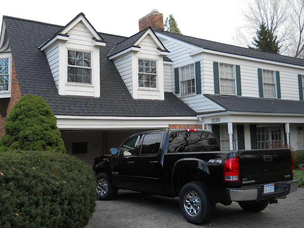 1239 Sunningdale Dr, Grosse Pointe Woods, MI 48236 Zillow