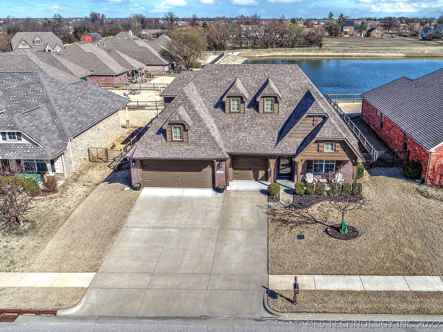 11801 E 105th Pl N, Owasso, OK 74055 | Zillow