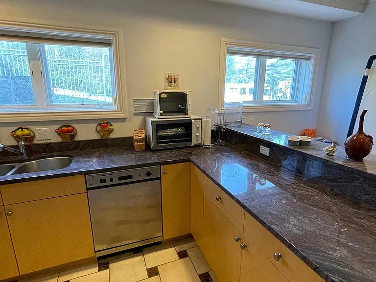 9913 Chapel Rd — Photo 18