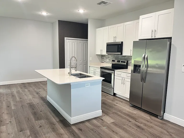 774 Dan River Ave — Photo 3