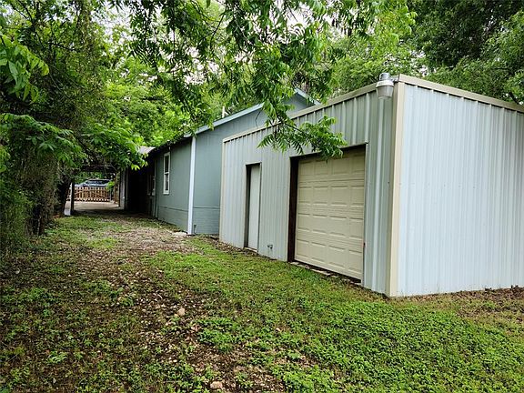 2nd image of 2314 Ramsey Ave