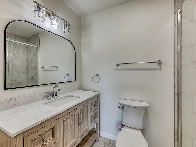 107 Bettie St — Photo 9