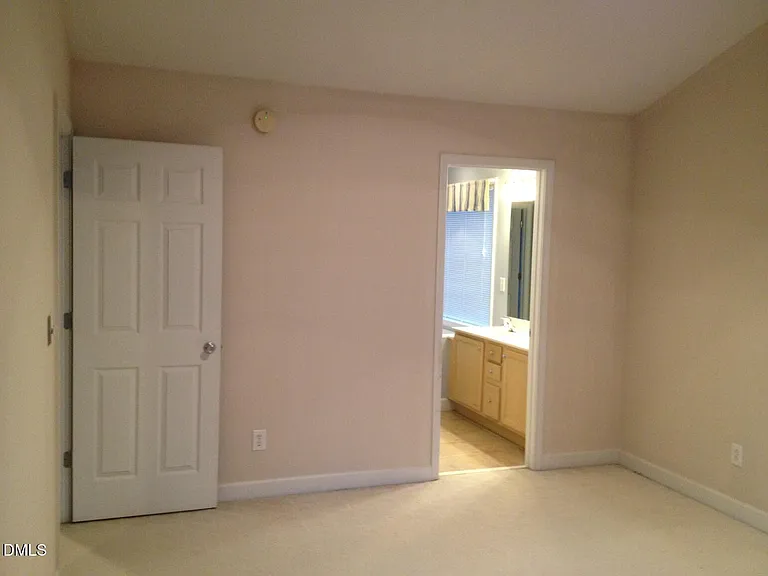 4631 Malone Ct — Photo 9