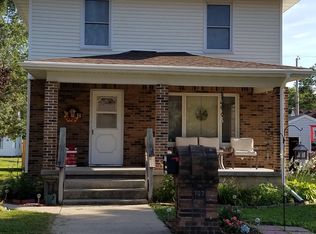 707 Center Ave, Decorah, IA 52101