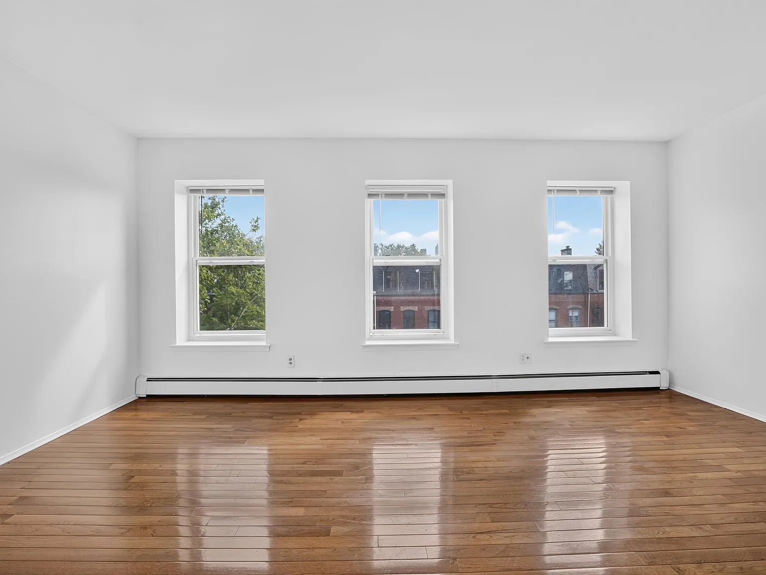 Studio, $1,700 — Photo 3