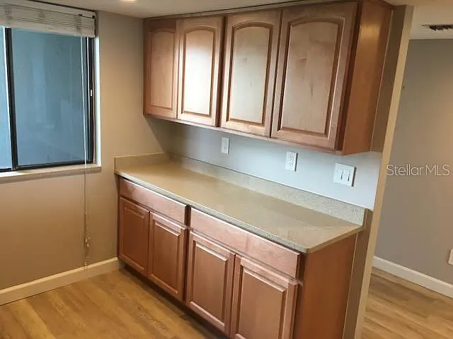 201 W Laurel St #707 — Photo 7