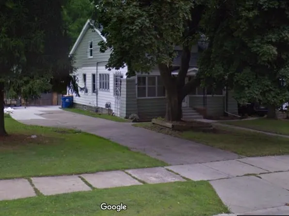 1529 4th St NW, Grand Rapids, MI 49504