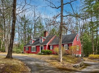 33 Echo Hill Rd, Amherst, MA 01002