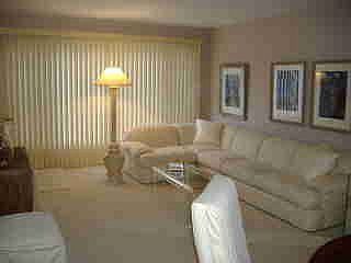 2nd image of 1451 Plymouth Pl APT 1E