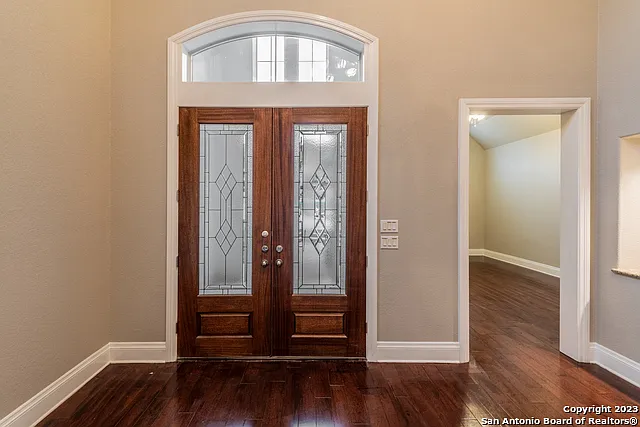 25304 Wentworth Way — Photo 2
