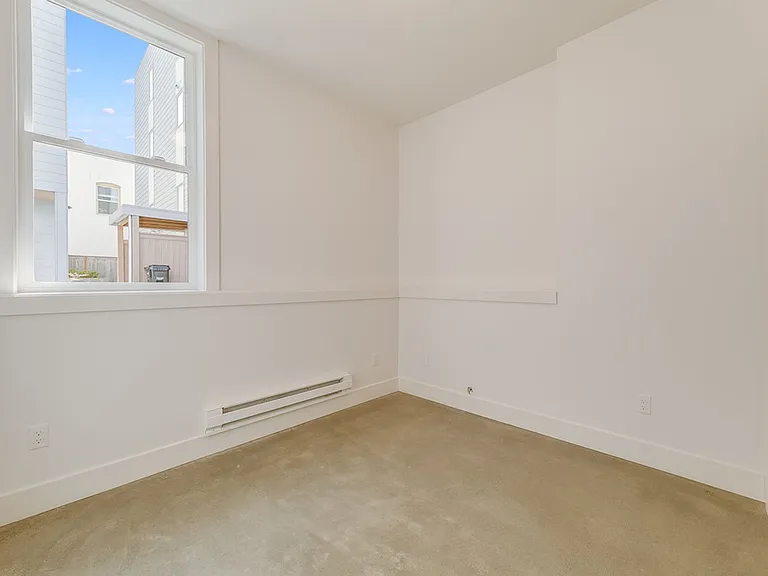 1414 20th Ave — Photo 11