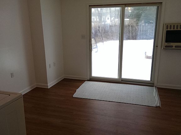 Family room with laundry, backyard access