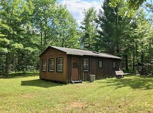 W8001 E Cataline Rd, Pembine, WI 54156