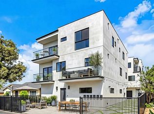 4701 Saturn St #1/2, Los Angeles, CA 90019