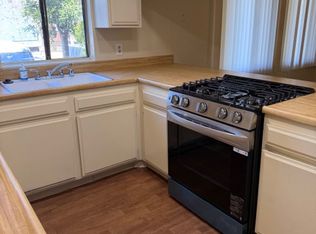 215 S Hudson Ave APT 1, Pasadena, CA 91101