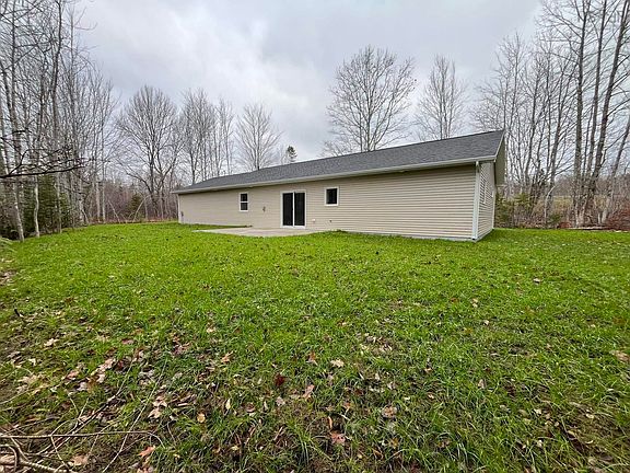 4th image of 569 Lower Branch Rd