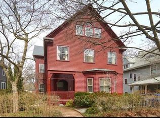 67 Francis St, Brookline, MA 02446