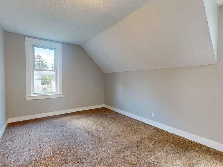 3452 W 44th St — Photo 26