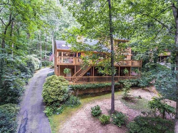 2520 Rockbridge Rd NW
