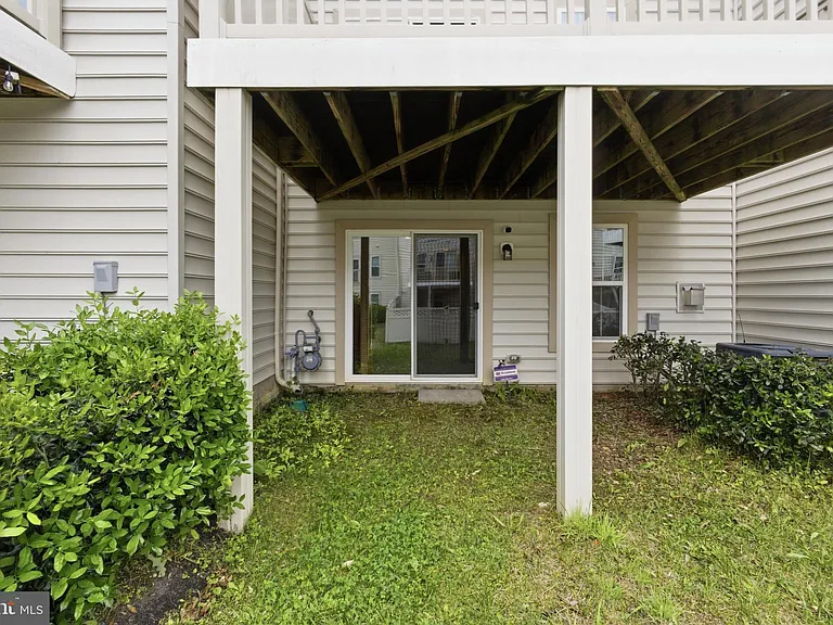 12191 Montreat Pl — Photo 35
