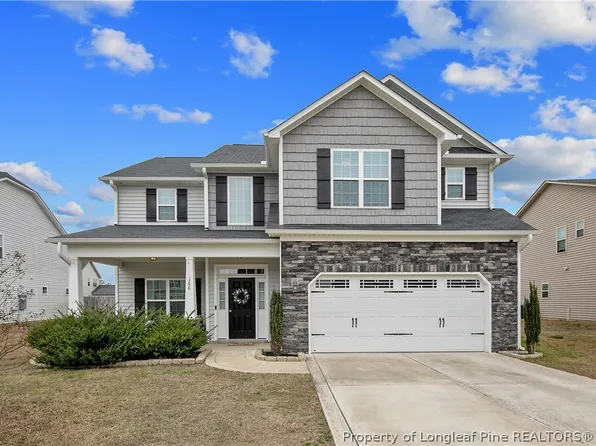 166 Courtland Dr, Raeford, NC 28376