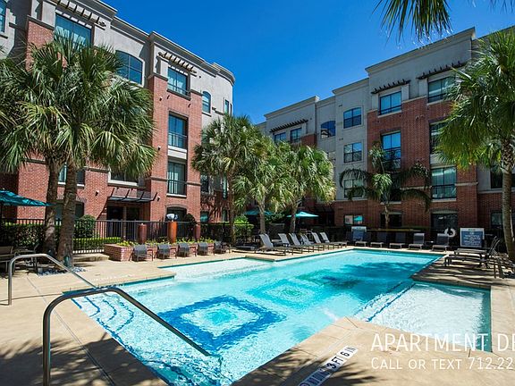 3rd image of 3622 Richmond Ave #458