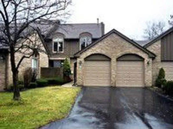 30375 Oakview Way #1, Bingham Farms, MI 48025