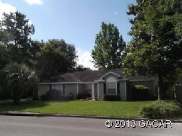 1st image of 3953 NW 62nd Ave