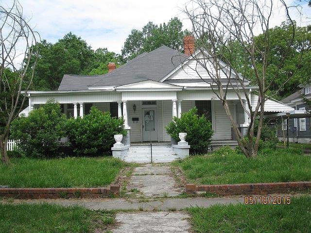 1st image of 118 N Pearl St