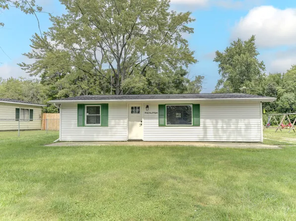 3908 W 127th Pl, Crown Point, IN 46307