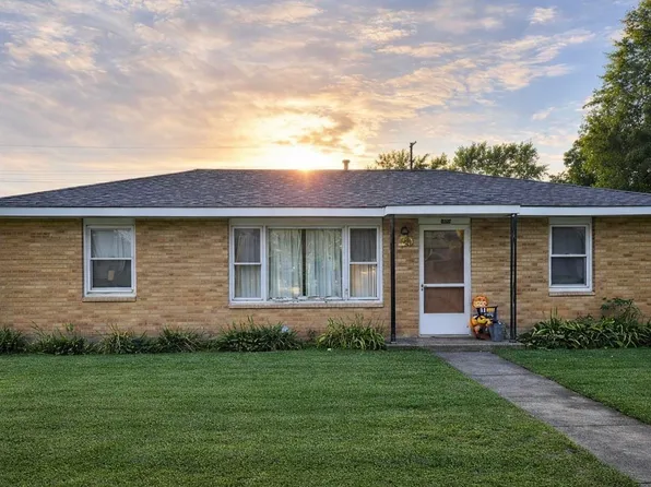 606 N Race St, Monon, IN 47959