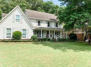 602 Country Springs Dr, Collierville, TN 38017