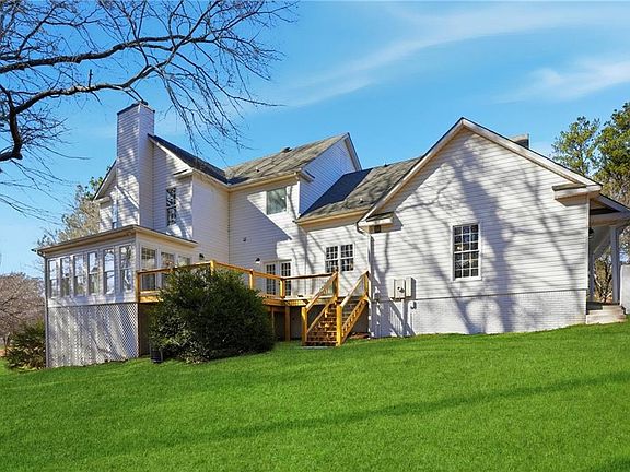 4th image of 266 Ebenezer Church Rd